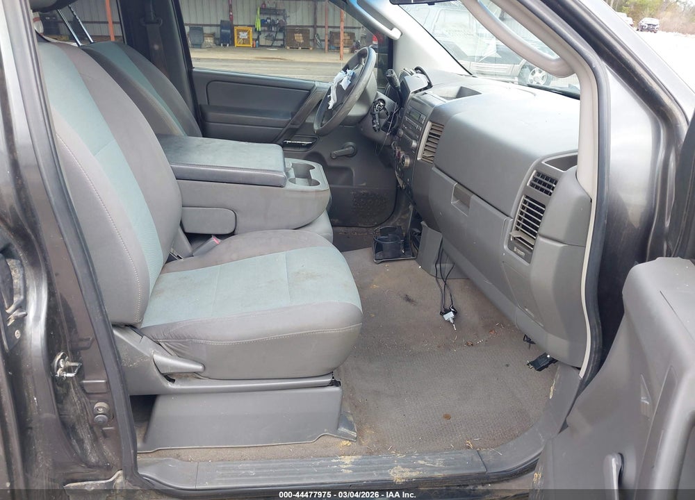 2005 NISSAN TITAN XE VIN: 1N6BA06A75N564824