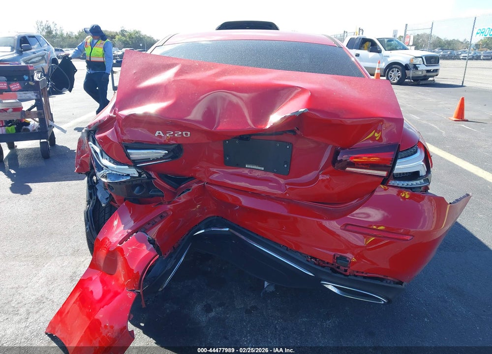 2020 MERCEDES-BENZ A 220 VIN: WDD3G4EB2LW038153