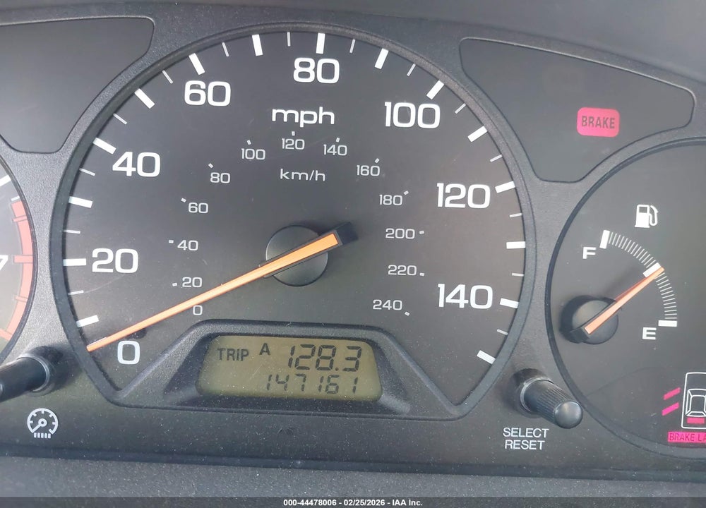 1998 HONDA ACCORD EX VIN: 1HGCG5559WA008970