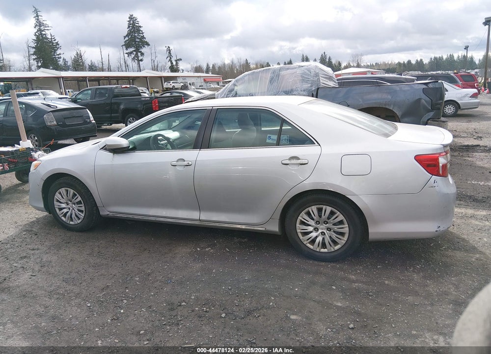 2014 TOYOTA CAMRY LE VIN: 4T4BF1FK4ER405690