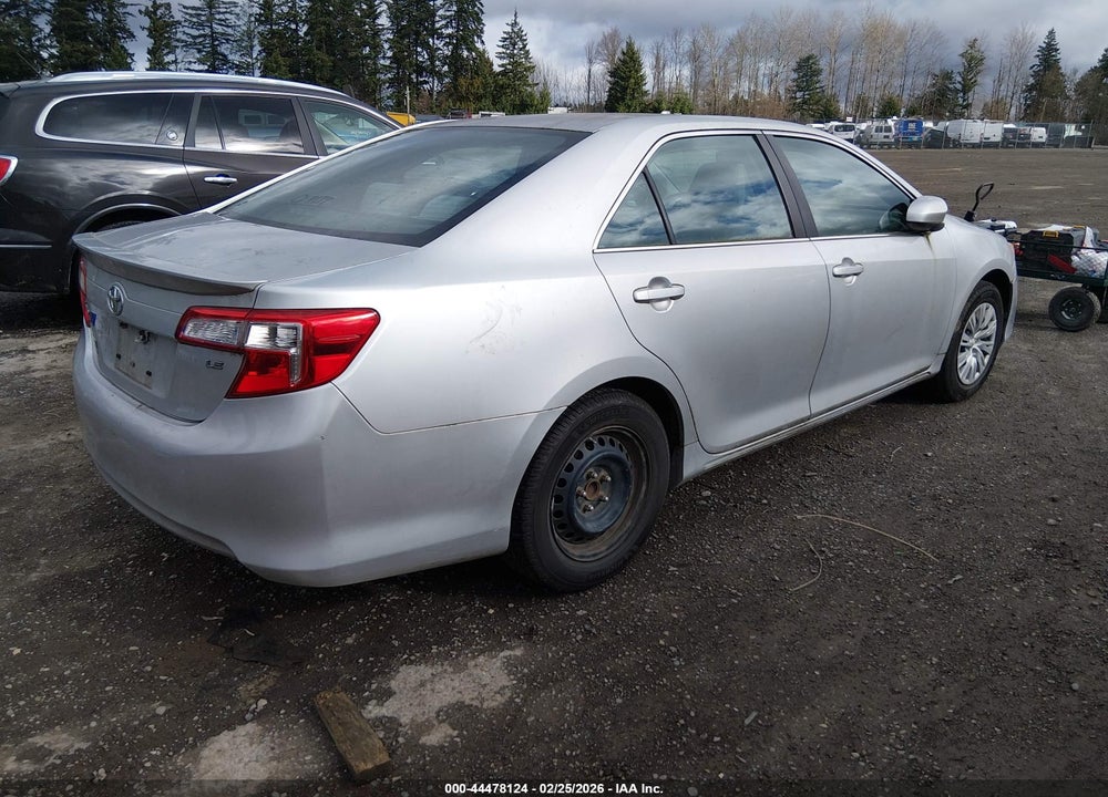 2014 TOYOTA CAMRY LE VIN: 4T4BF1FK4ER405690