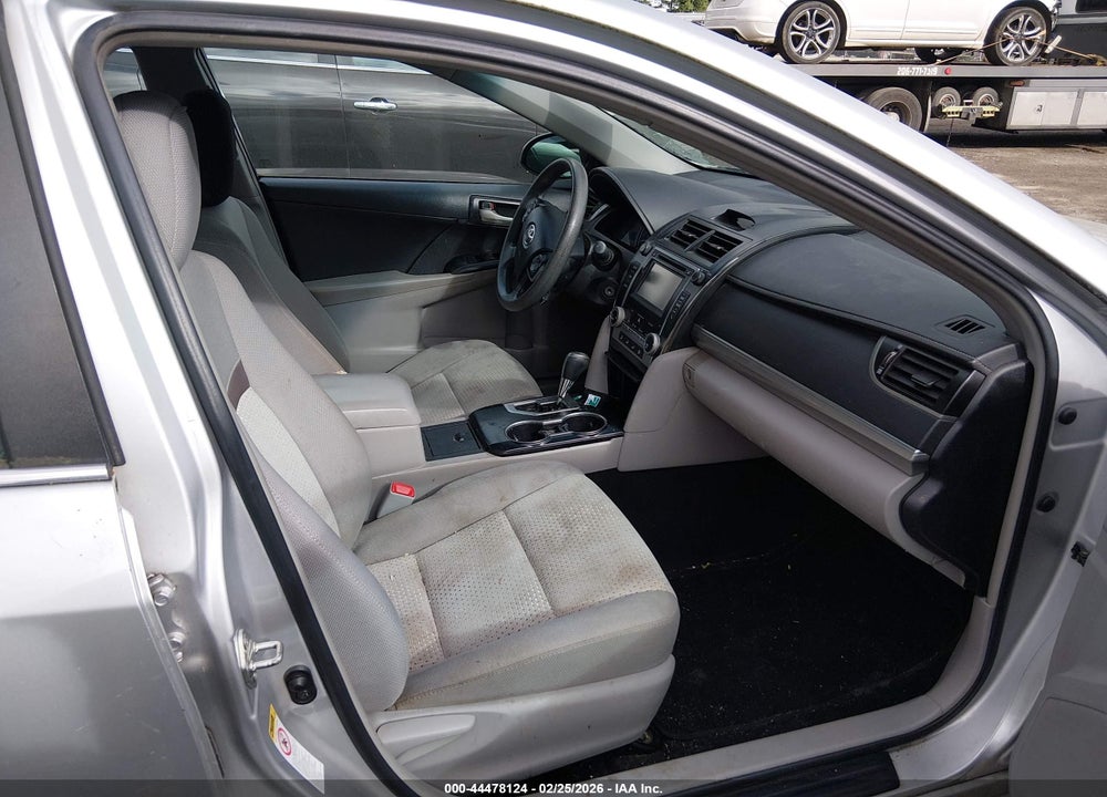 2014 TOYOTA CAMRY LE VIN: 4T4BF1FK4ER405690