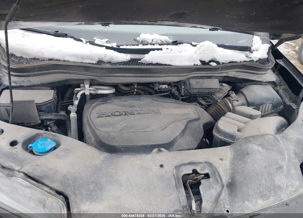 2019 HONDA PASSPORT SPORT VIN: 5FNYF8H29KB023691