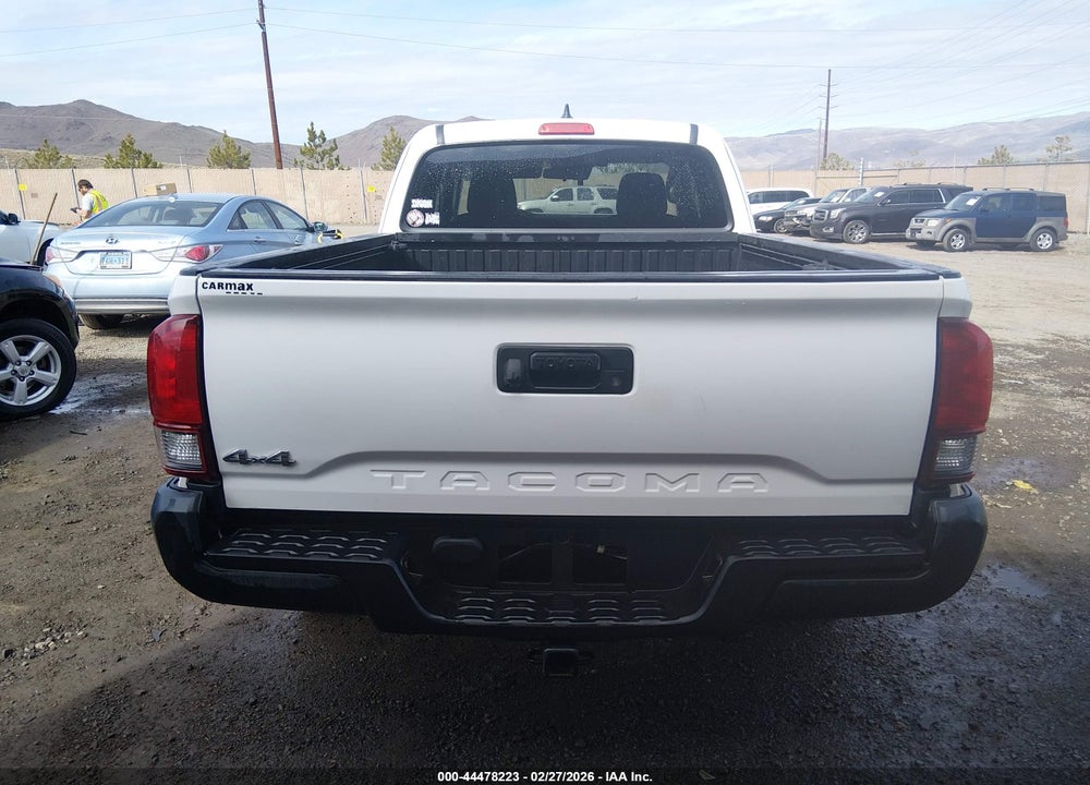 2019 TOYOTA TACOMA SR VIN: 5TFSX5EN3KX068762