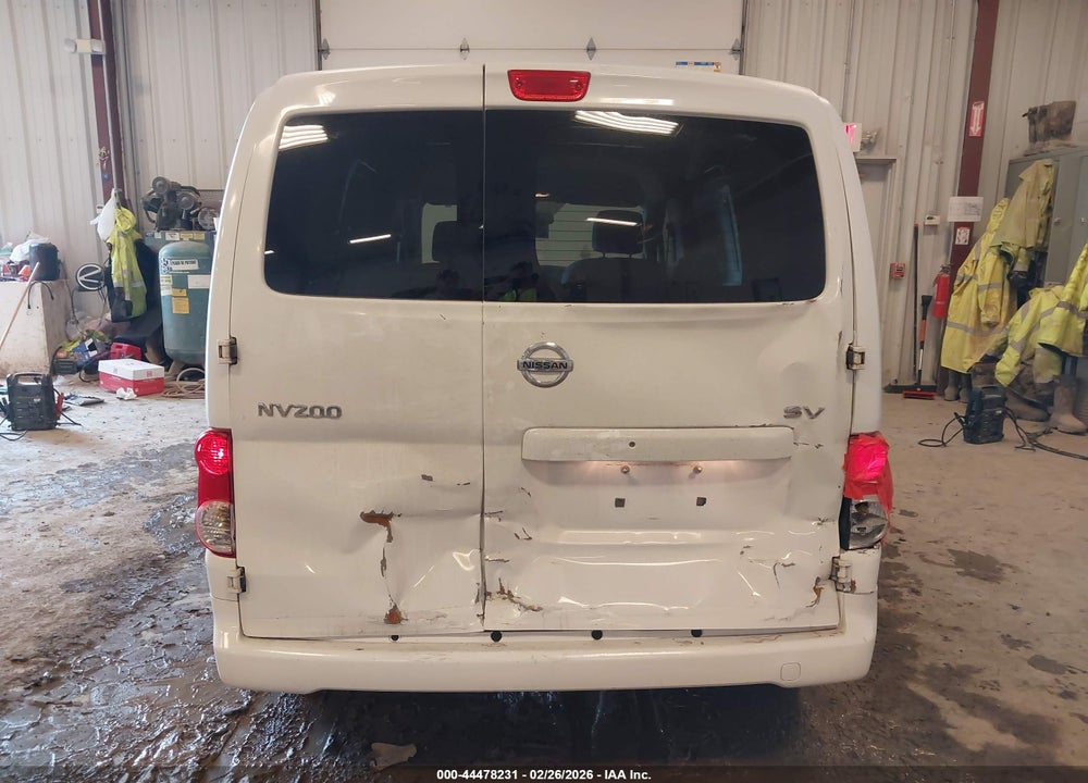 2015 NISSAN NV200 SV VIN: 3N6CM0KN2FK716617