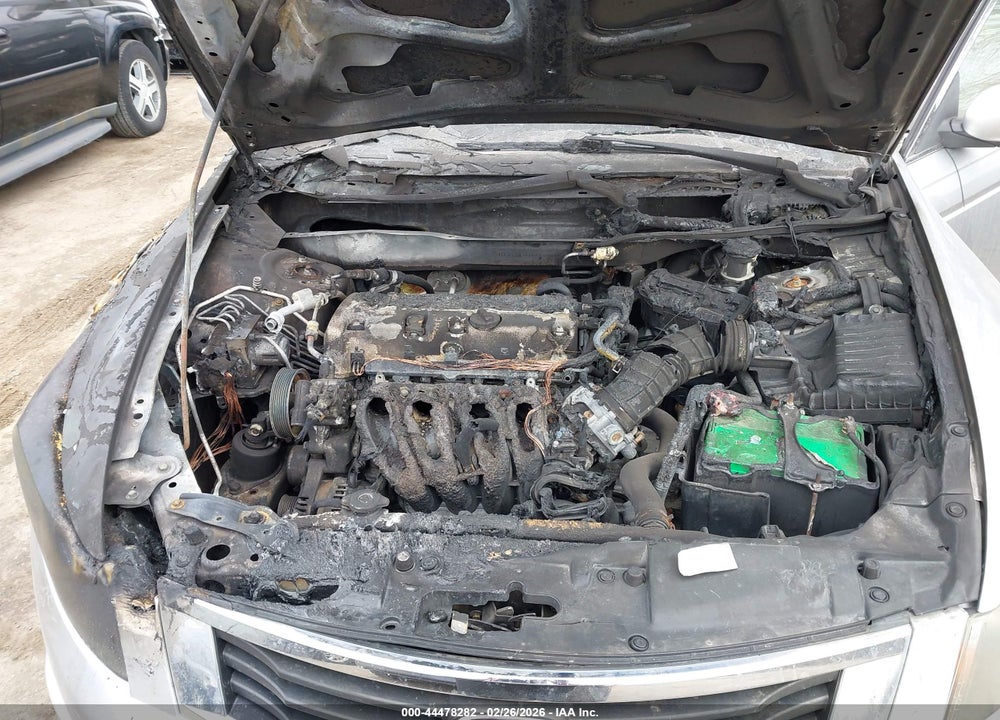 2010 HONDA ACCORD 2.4 LX VIN: 1HGCP2F37AA160878