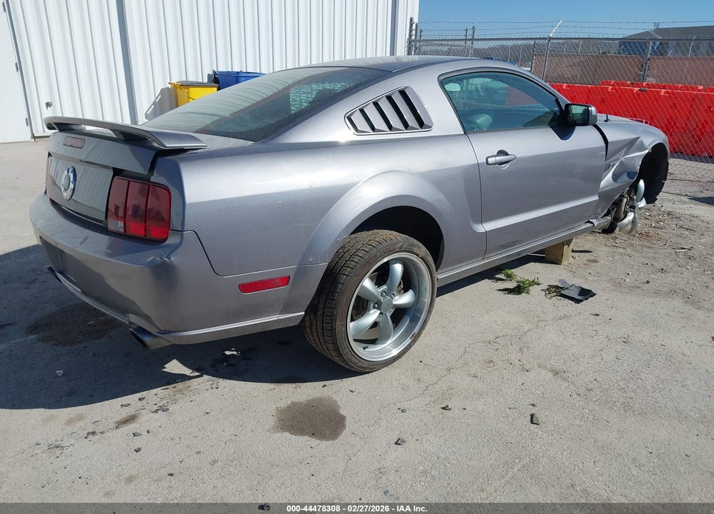 2006 FORD MUSTANG GT VIN: 1ZVHT82H865224220
