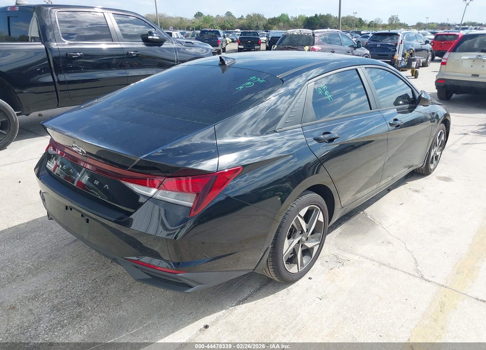 2023 HYUNDAI ELANTRA SEL VIN: KMHLS4AG3PU568607