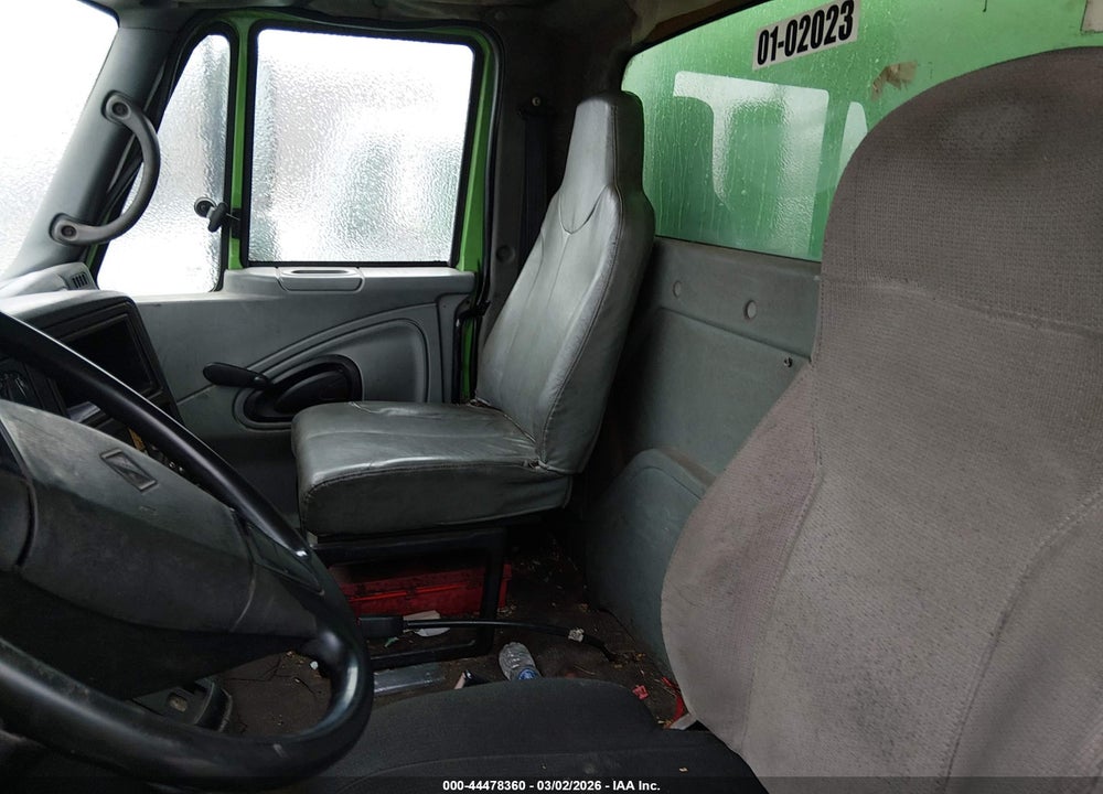2002 INTERNATIONAL 4000 4300 VIN: 1HTMMAAN52H517744