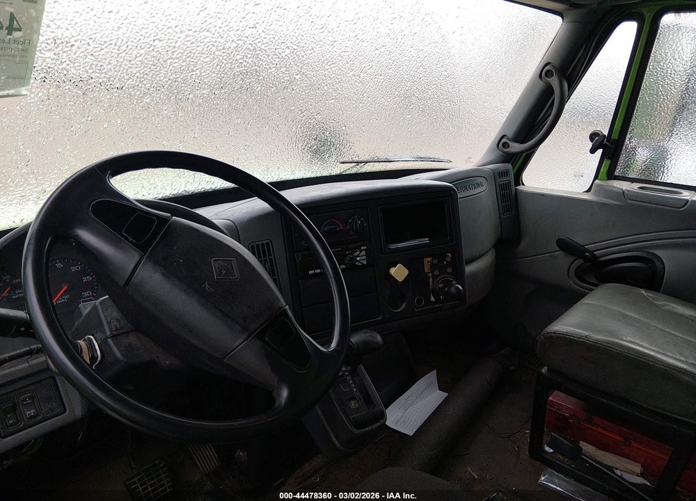 2002 INTERNATIONAL 4000 4300 VIN: 1HTMMAAN52H517744