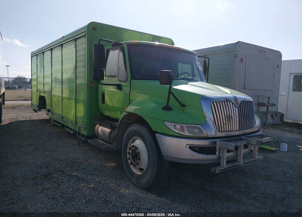 2002 INTERNATIONAL 4000 4300 VIN: 1HTMMAAN52H517744