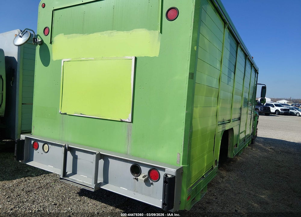 2002 INTERNATIONAL 4000 4300 VIN: 1HTMMAAN52H517744