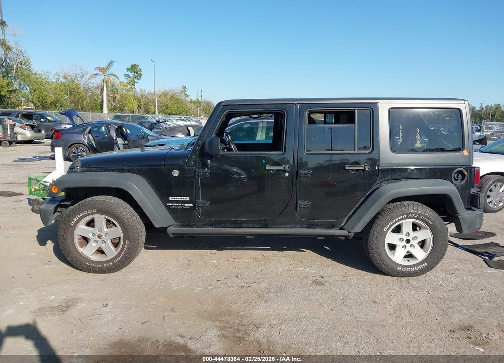 2018 JEEP WRANGLER JK UNLIMITED SPORT S 4X4 VIN: 1C4BJWDG2JL911432