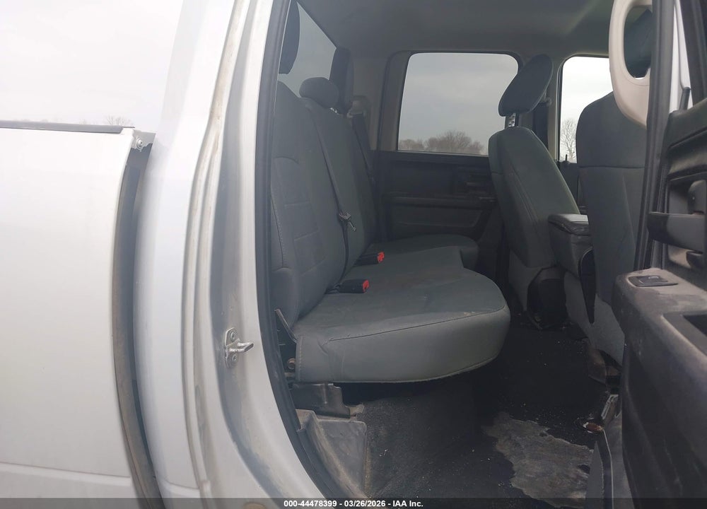 2016 RAM 1500 EXPRESS VIN: 1C6RR7FT6GS204234