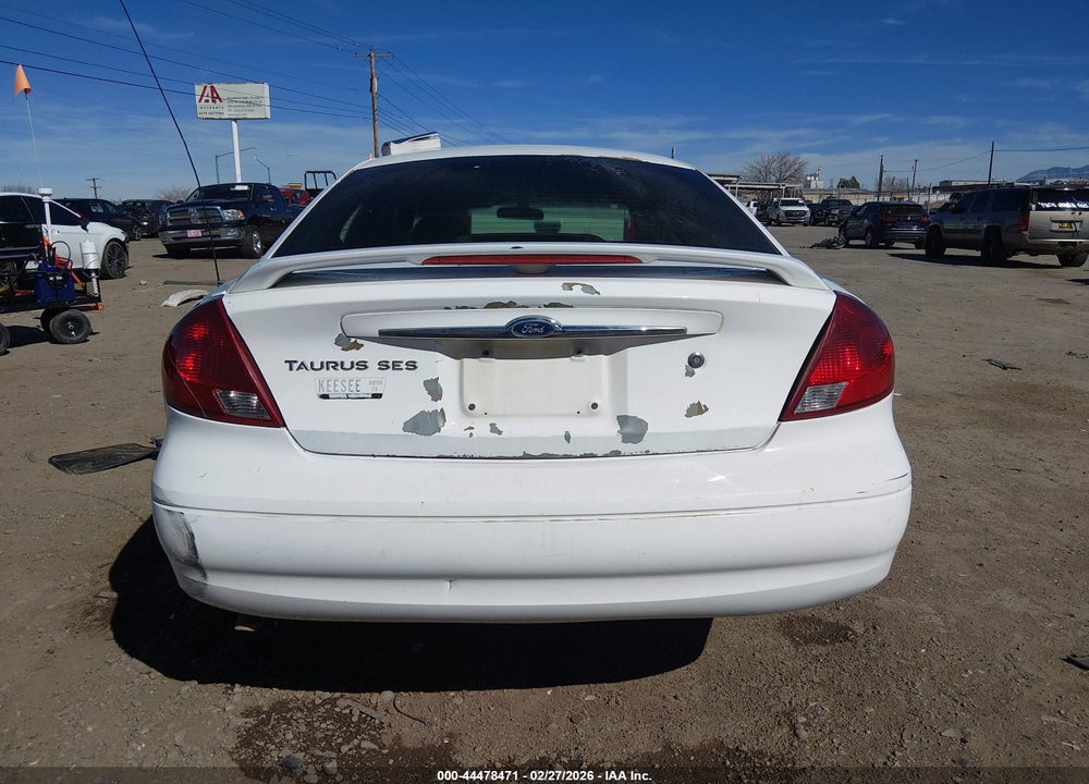 2003 FORD TAURUS SES VIN: 1FAFP55U03A140651