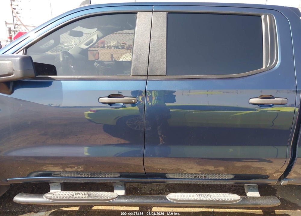 2021 CHEVROLET SILVERADO 1500 2WD  SHORT BED CUSTOM VIN: 3GCPWBEK0MG164479