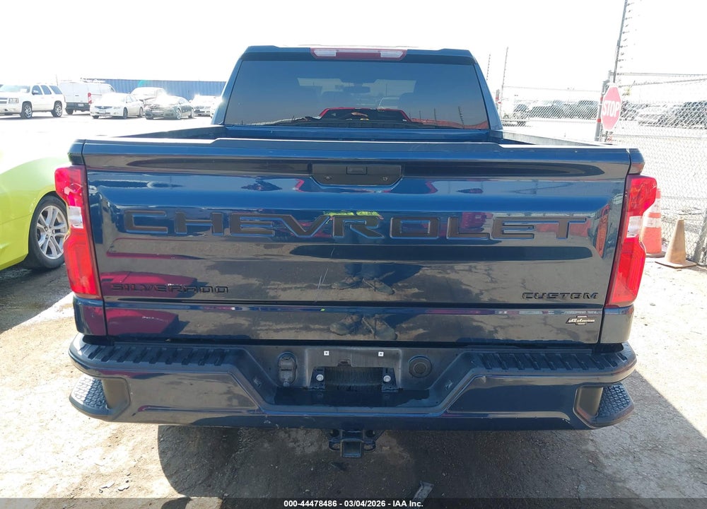 2021 CHEVROLET SILVERADO 1500 2WD  SHORT BED CUSTOM VIN: 3GCPWBEK0MG164479