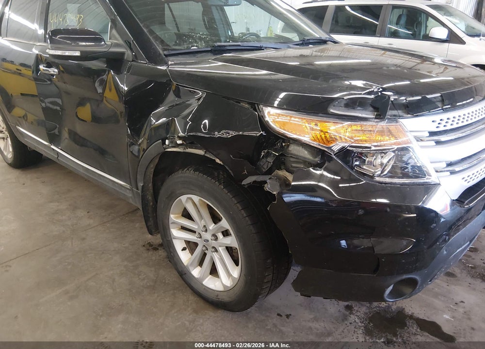 2014 FORD EXPLORER XLT VIN: 1FM5K8D82EGC27120