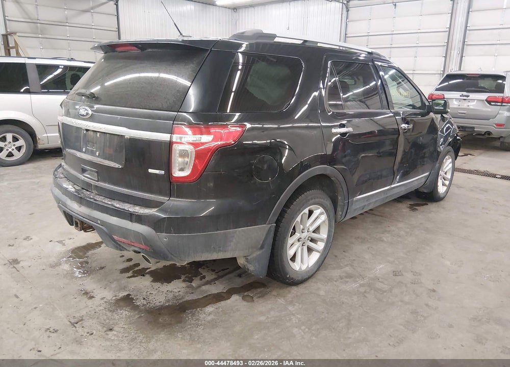 2014 FORD EXPLORER XLT VIN: 1FM5K8D82EGC27120