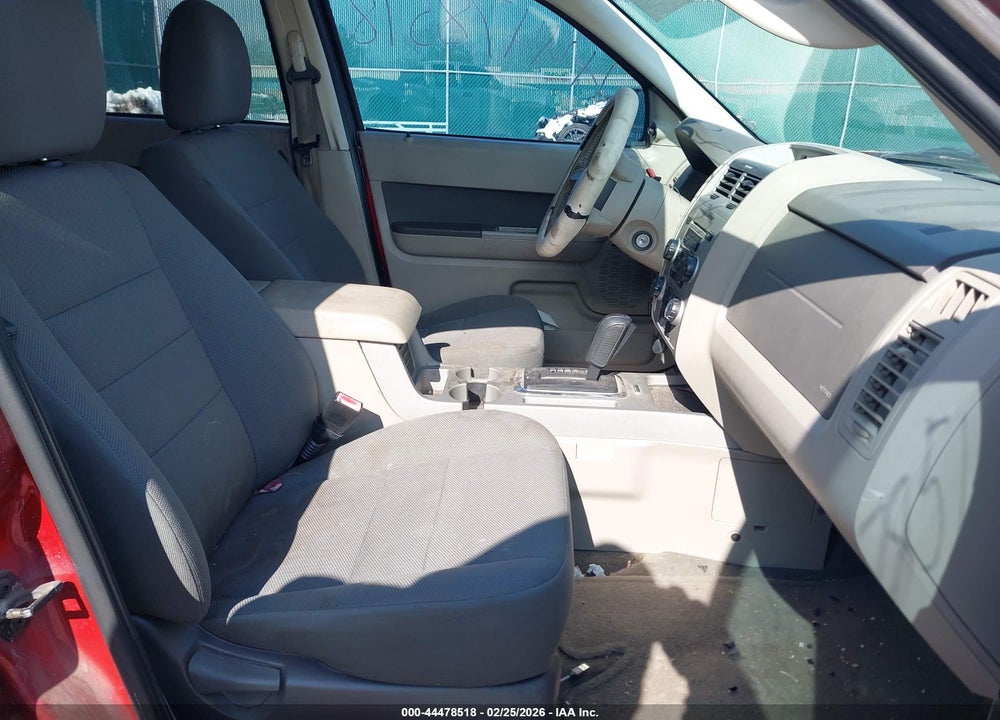 2009 FORD ESCAPE XLT VIN: 1FMCU93769KB70309