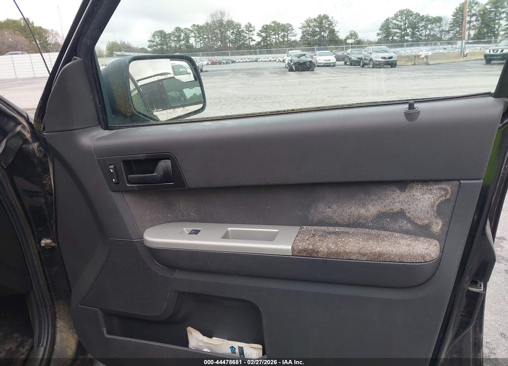 2010 FORD ESCAPE XLT VIN: 1FMCU0D75AKD21588