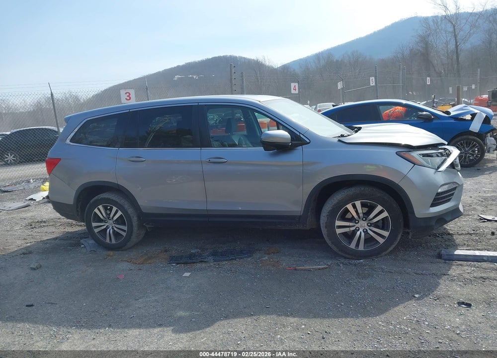 2017 HONDA PILOT EX-L VIN: 5FNYF6H59HB030065
