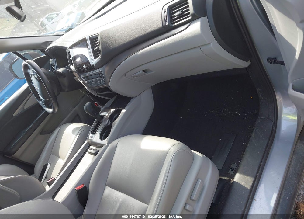 2017 HONDA PILOT EX-L VIN: 5FNYF6H59HB030065