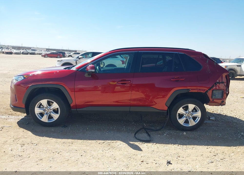 2021 TOYOTA RAV4 XLE VIN: 2T3W1RFV4MW162889