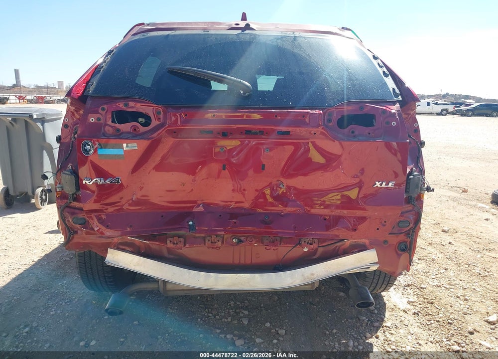 2021 TOYOTA RAV4 XLE VIN: 2T3W1RFV4MW162889