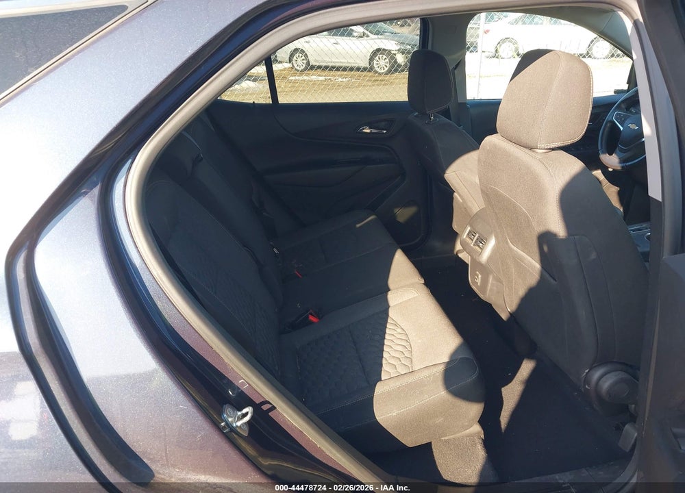 2019 CHEVROLET EQUINOX LT VIN: 3GNAXUEV2KL298155