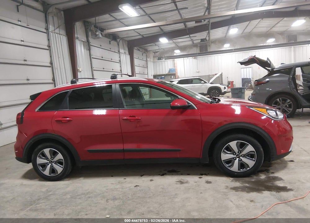 2018 KIA NIRO LX VIN: KNDCB3LC6J5195184