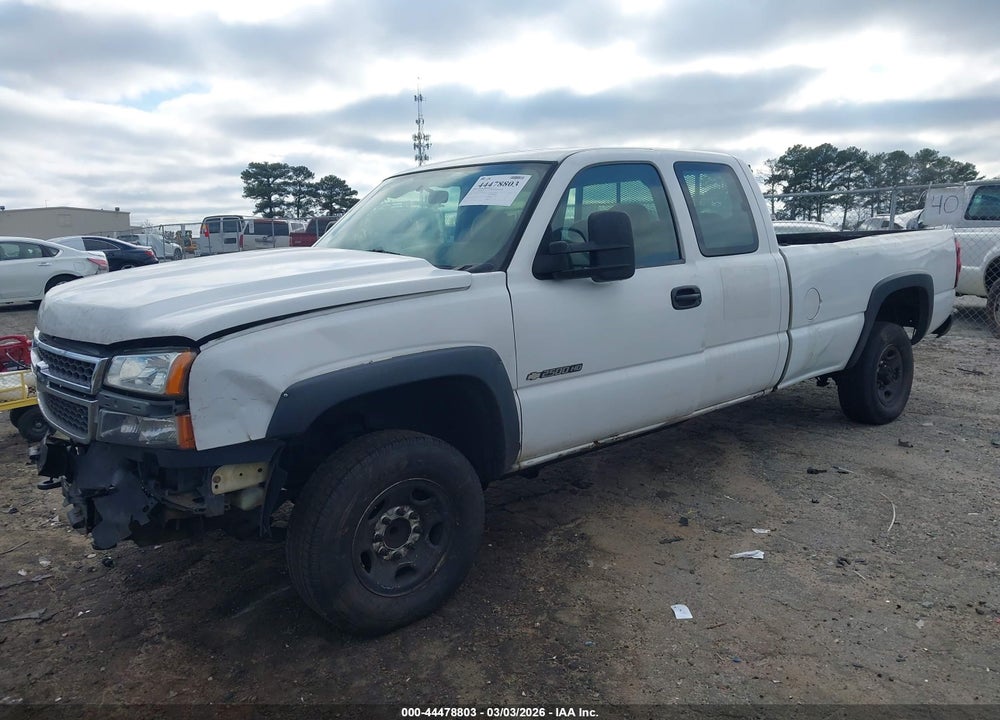 2007 CHEVROLET SILVERADO 2500HD CLASSIC WORK TRUCK VIN: 1GCHC29UX7E109347