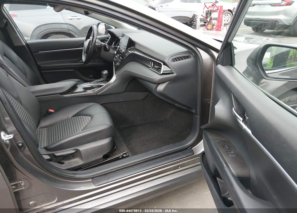 2022 TOYOTA CAMRY SE VIN: 4T1T11AK3NU638593