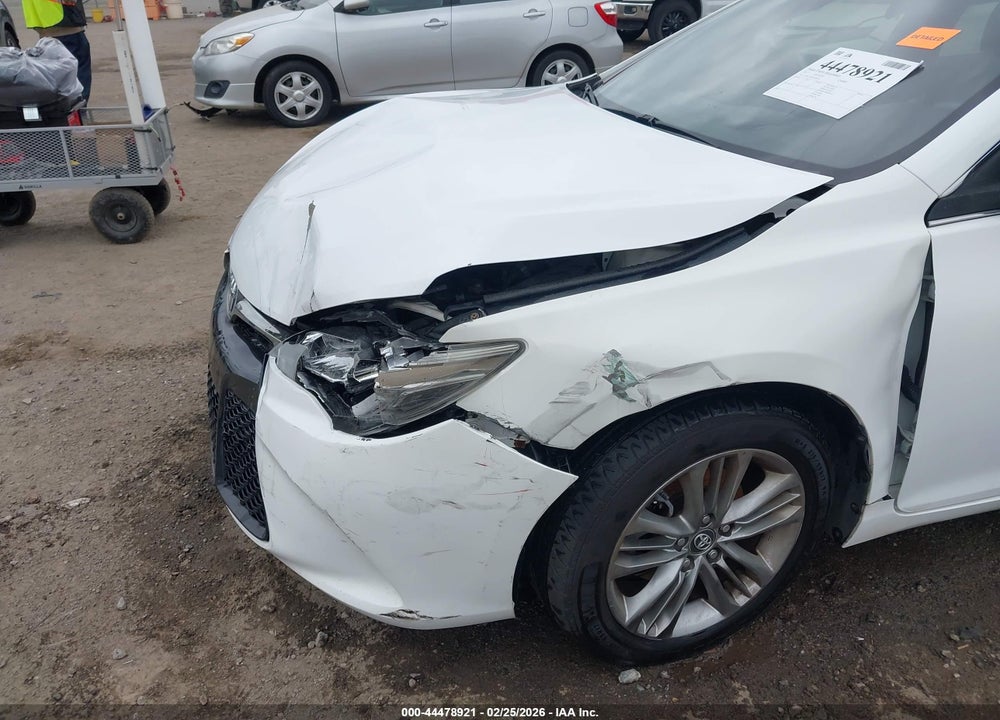 2017 TOYOTA CAMRY SE VIN: 4T1BF1FK4HU698716