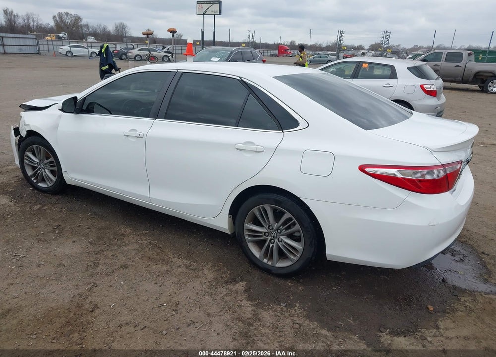 2017 TOYOTA CAMRY SE VIN: 4T1BF1FK4HU698716