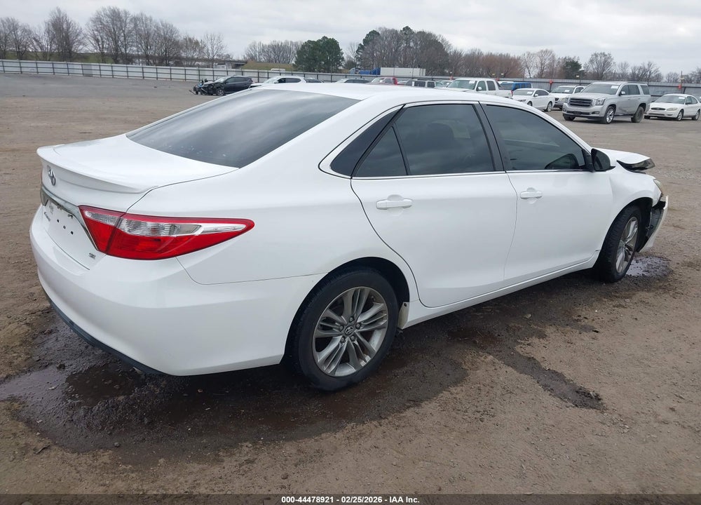 2017 TOYOTA CAMRY SE VIN: 4T1BF1FK4HU698716
