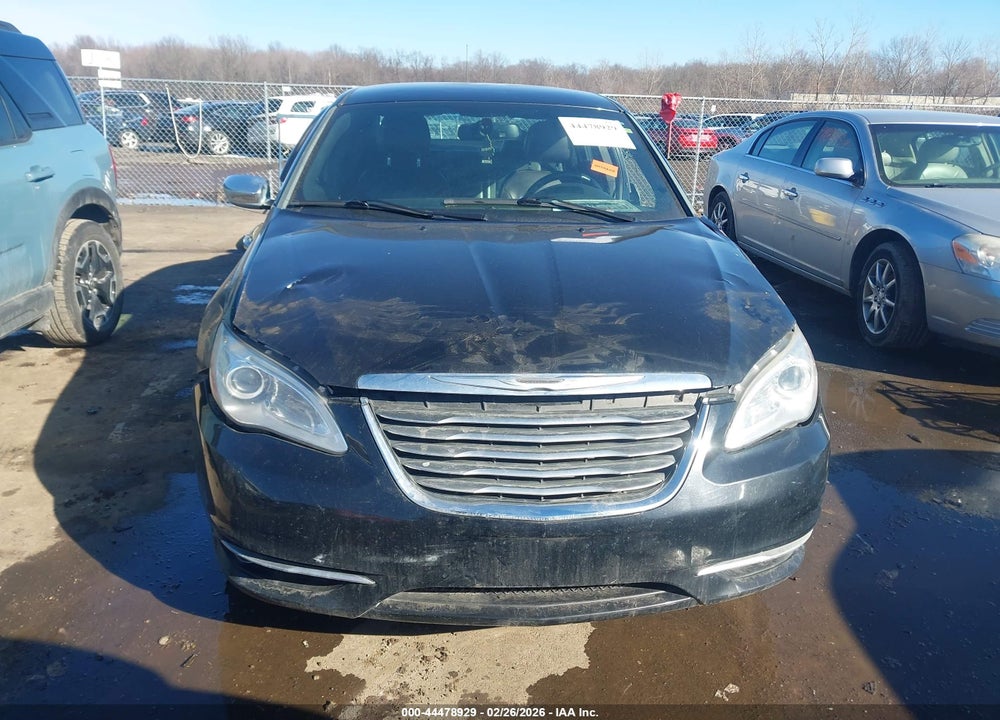 2013 CHRYSLER 200 LIMITED VIN: 1C3CCBCG5DN523553