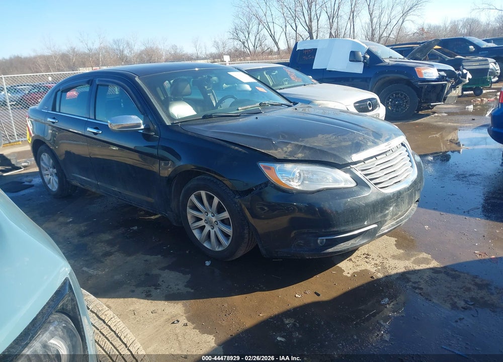 2013 CHRYSLER 200 LIMITED VIN: 1C3CCBCG5DN523553