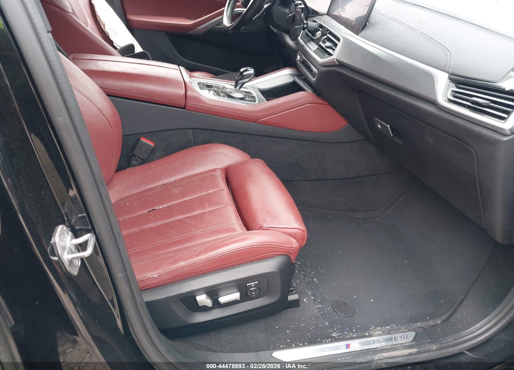 2022 BMW X6 XDRIVE40I VIN: 5UXCY6C0XN9L60267