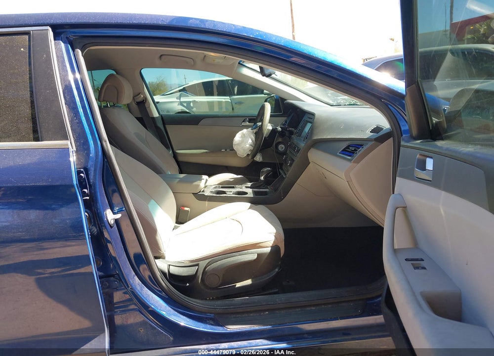 2017 HYUNDAI SONATA SE VIN: 5NPE24AF7HH498190