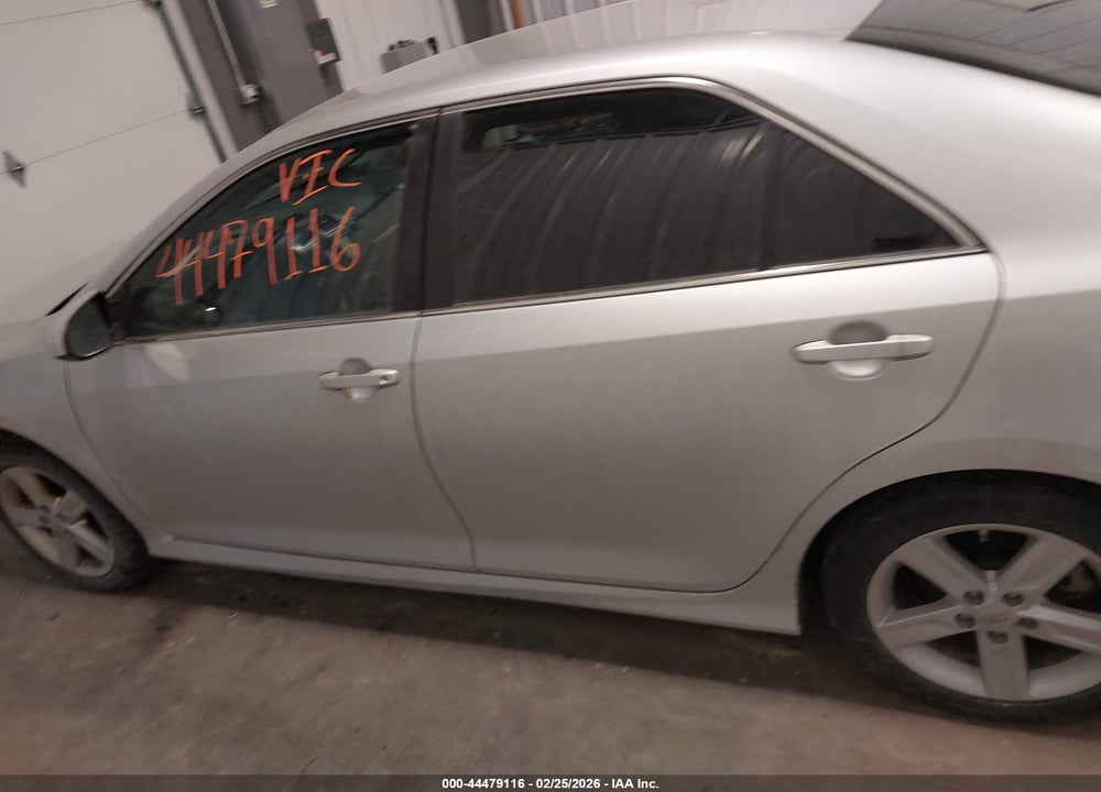 2013 TOYOTA CAMRY SE VIN: 4T1BF1FK5DU677948