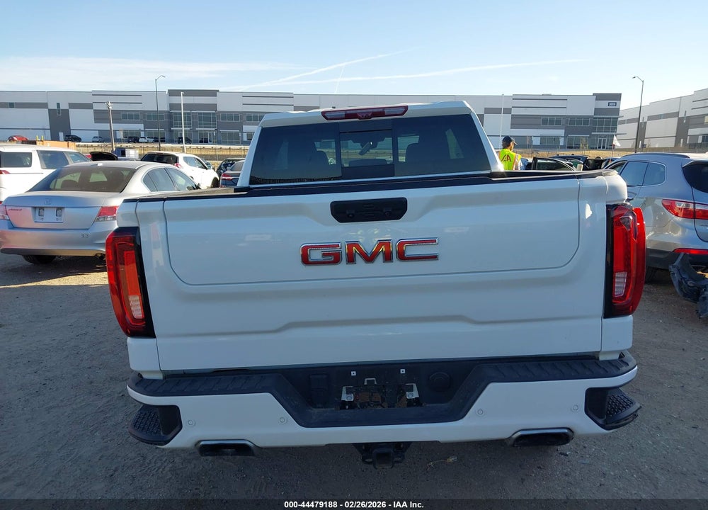 2025 GMC SIERRA 1500 4WD  SHORT BOX AT4 VIN: 3GTUUEEL4SG153162