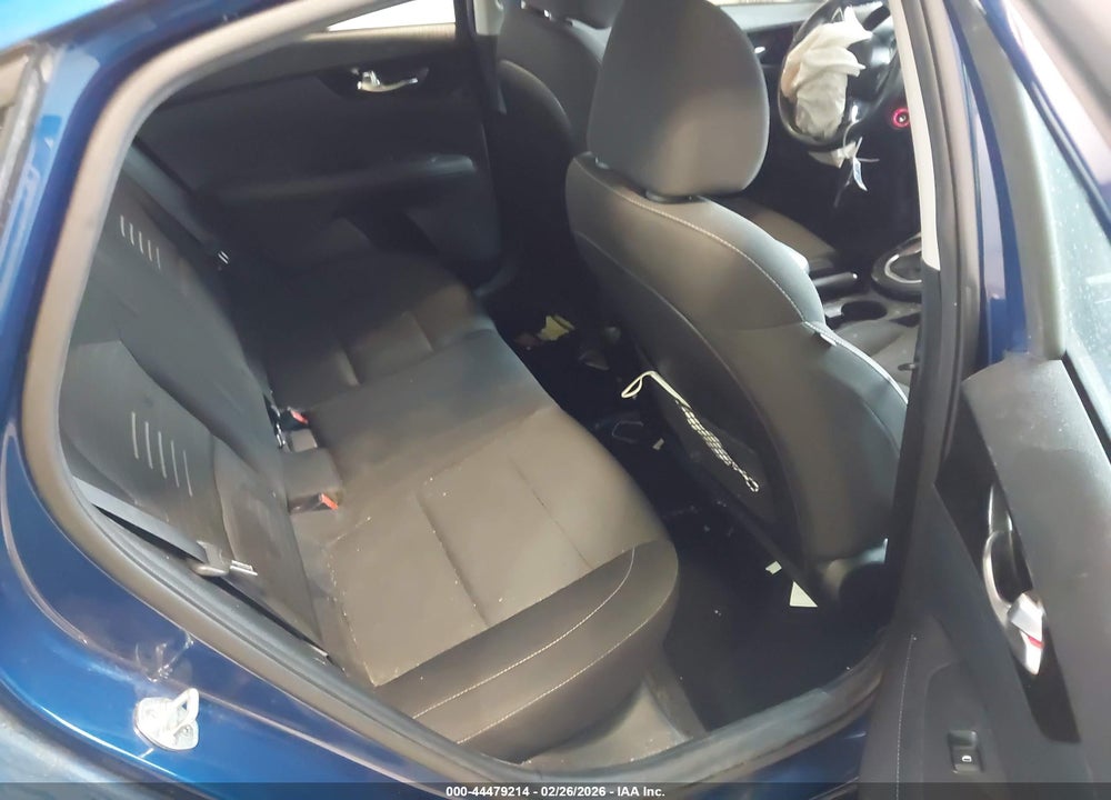 2019 KIA FORTE S VIN: 3KPF34AD7KE015647