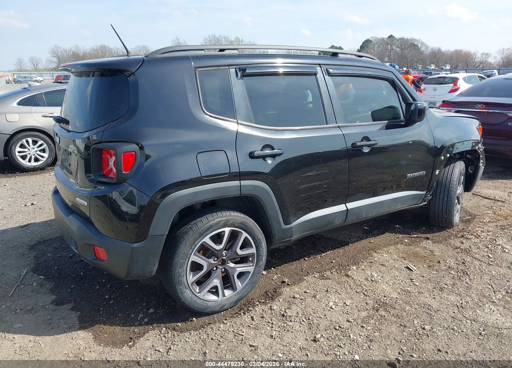2016 JEEP RENEGADE LATITUDE VIN: ZACCJBBT8GPD00659