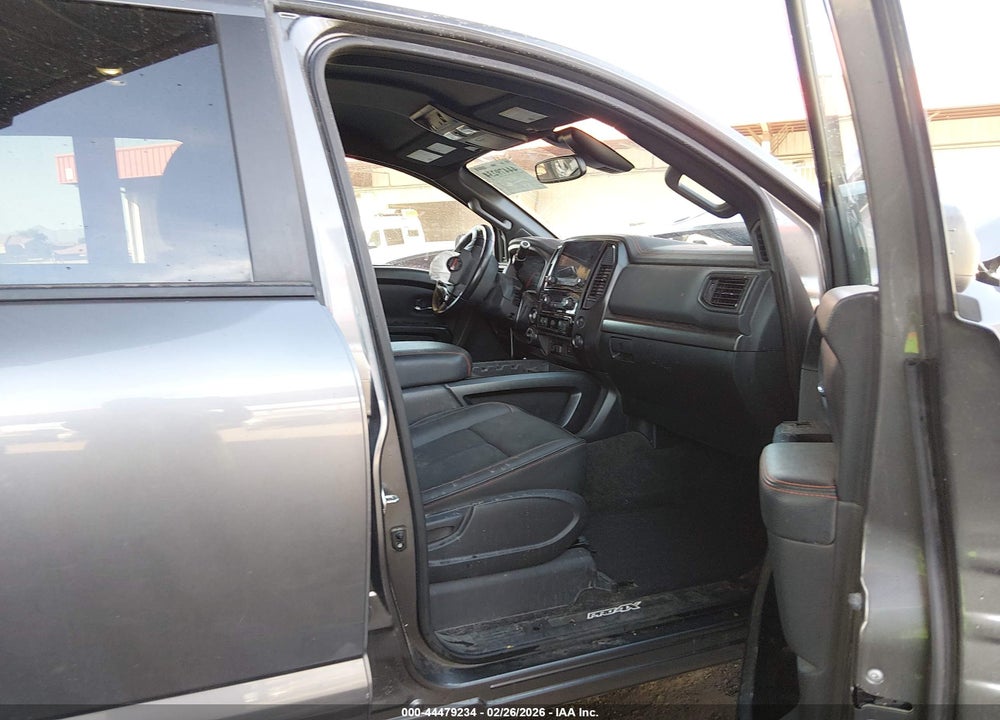 2022 NISSAN TITAN PRO-4X 4X4 VIN: 1N6AA1ED2NN102605