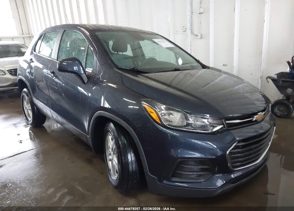 2018 CHEVROLET TRAX LS VIN: 3GNCJNSB9JL228175