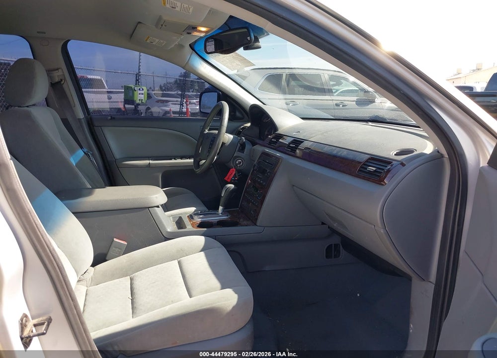 2005 FORD FIVE HUNDRED SEL VIN: 1FAHP24125G140682