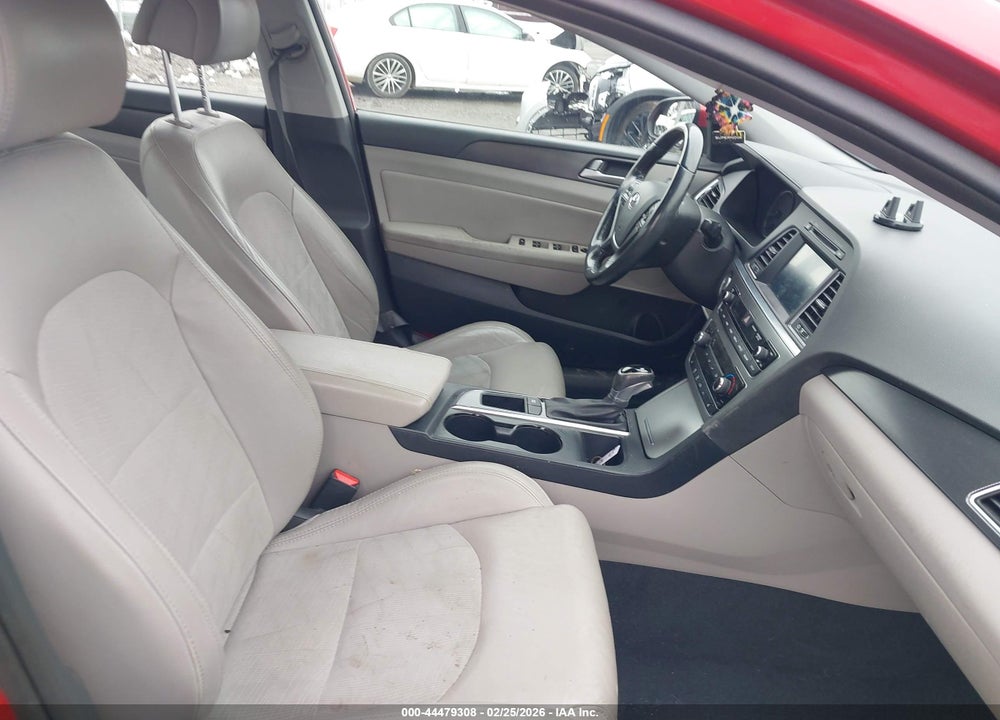 2017 HYUNDAI SONATA SPORT VIN: 5NPE34AF0HH443559