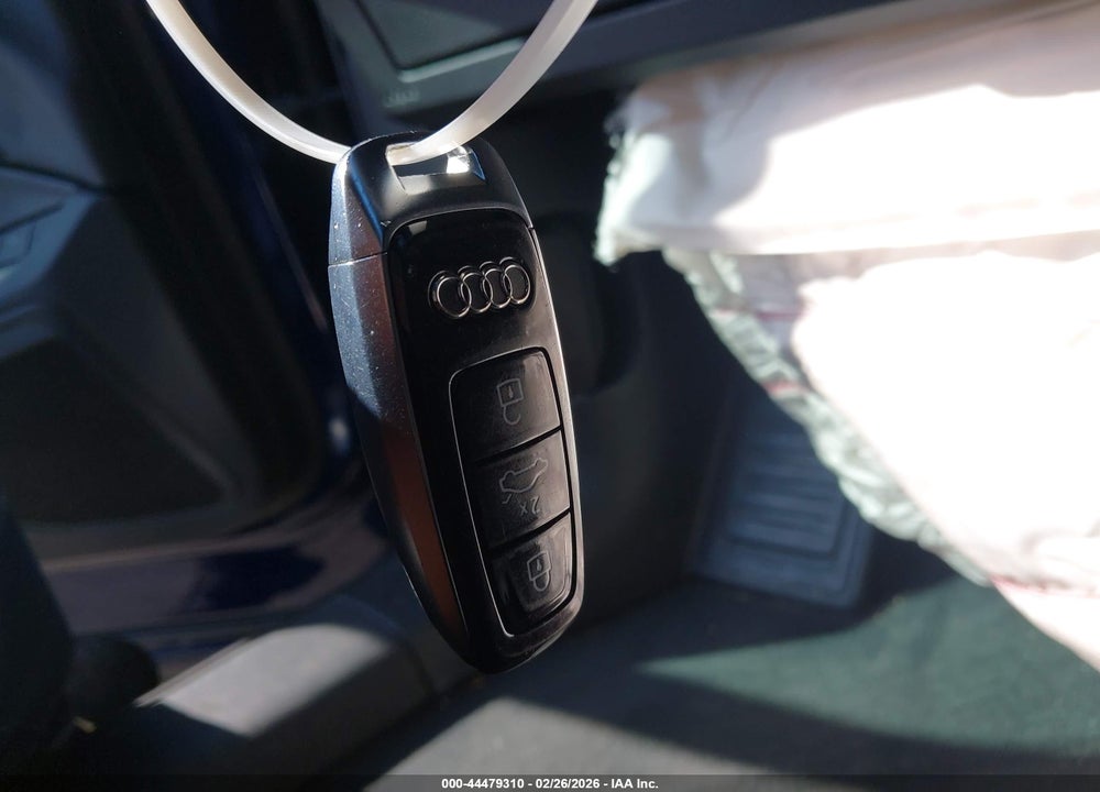2022 AUDI E-TRON PREMIUM QUATTRO VIN: WA1AAAGE1NB029876