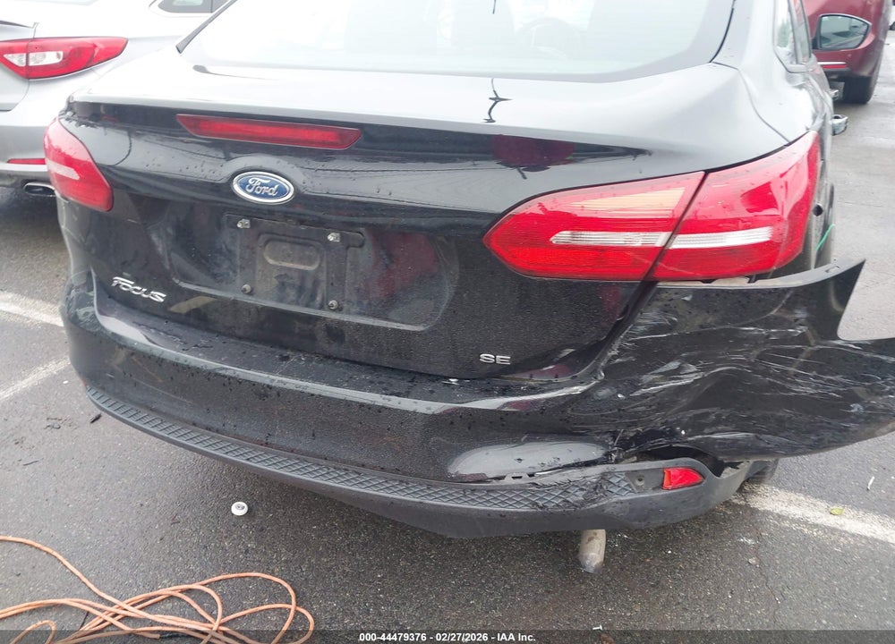 2018 FORD FOCUS SE VIN: 1FADP3F28JL254858